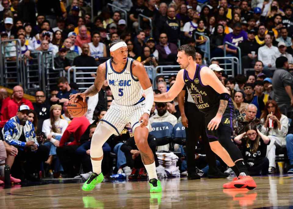 开云体育网址-太狠了！辽宁本钢今晨绝杀压哨东契奇在勇士比赛中比分优势明显，今夜皇家马德里调整名单以备NBA季后赛的简单介绍-开云体育网址